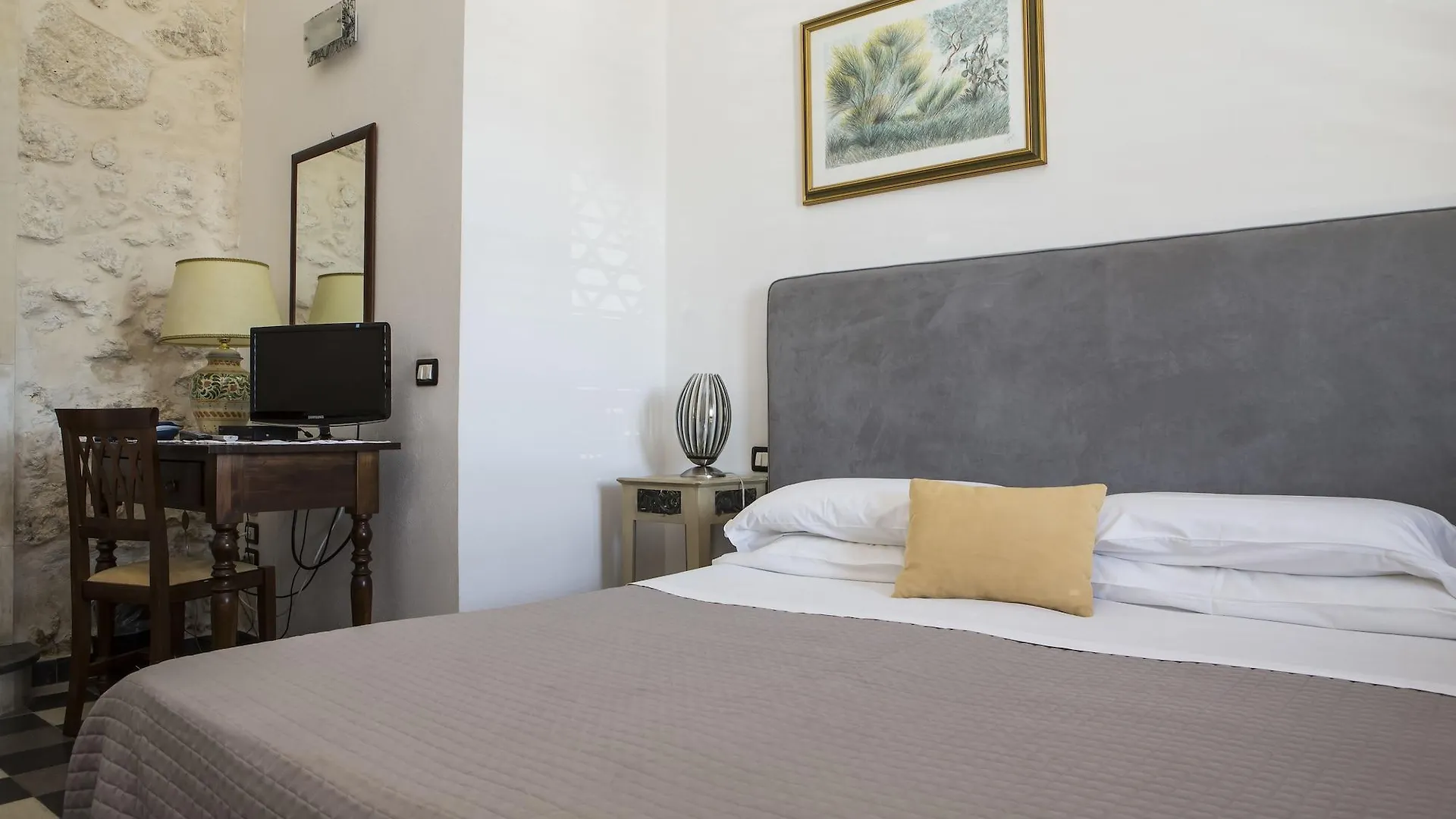Lakkios Charming Suites And Rooms Siraküza İtalya
