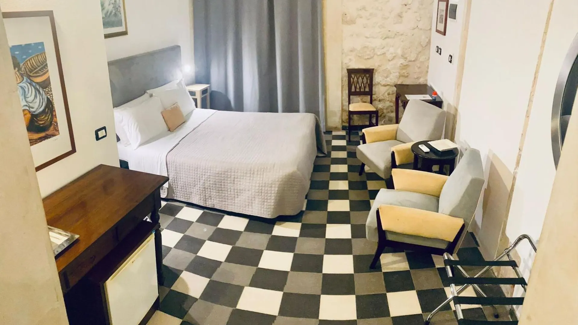 Lakkios Charming Suites And Rooms Syracuse 3*,