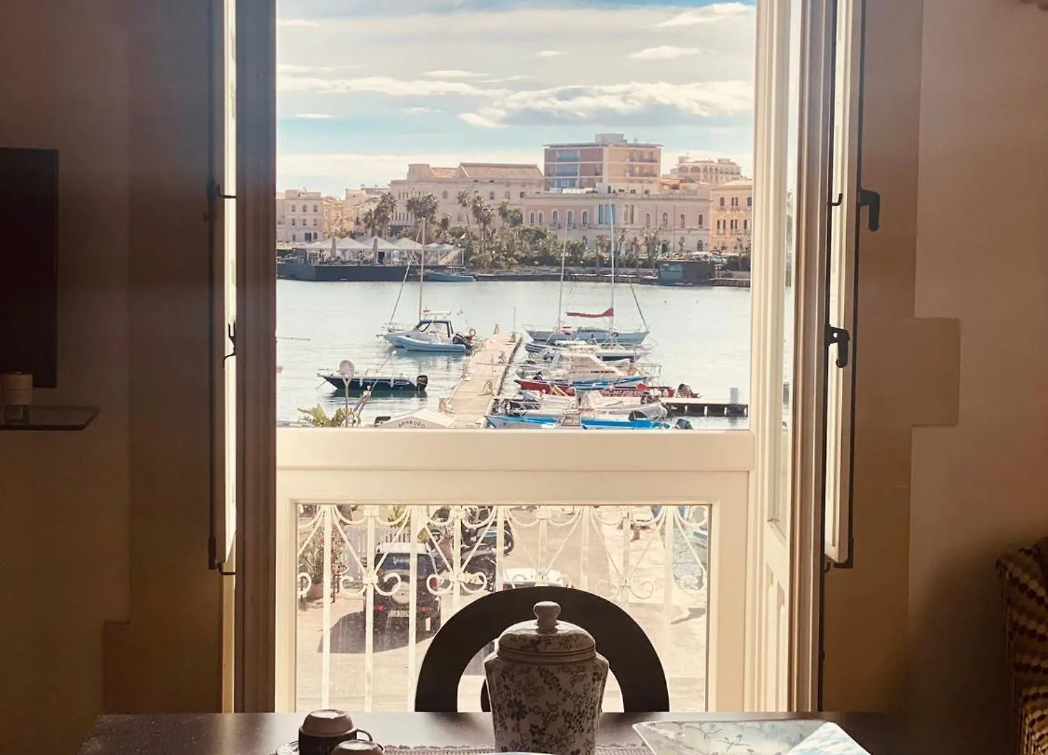 Lakkios Charming Suites And Rooms 시라쿠사