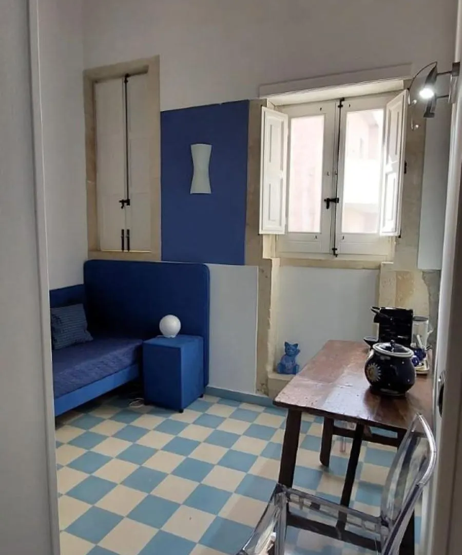 Lakkios Charming Suites And Rooms Syracuse 3*,