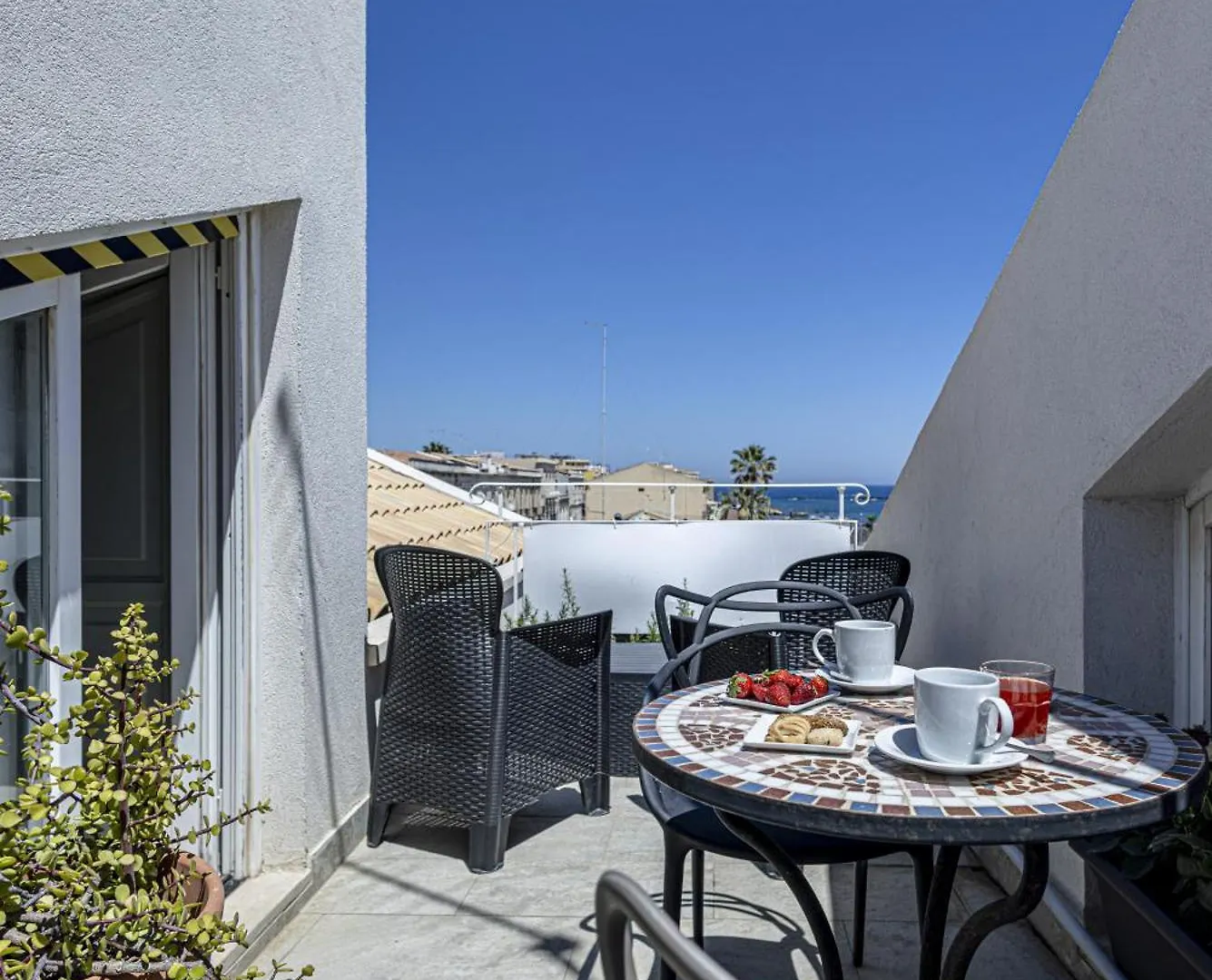 Lakkios Charming Suites And Rooms Syracuse 3*,