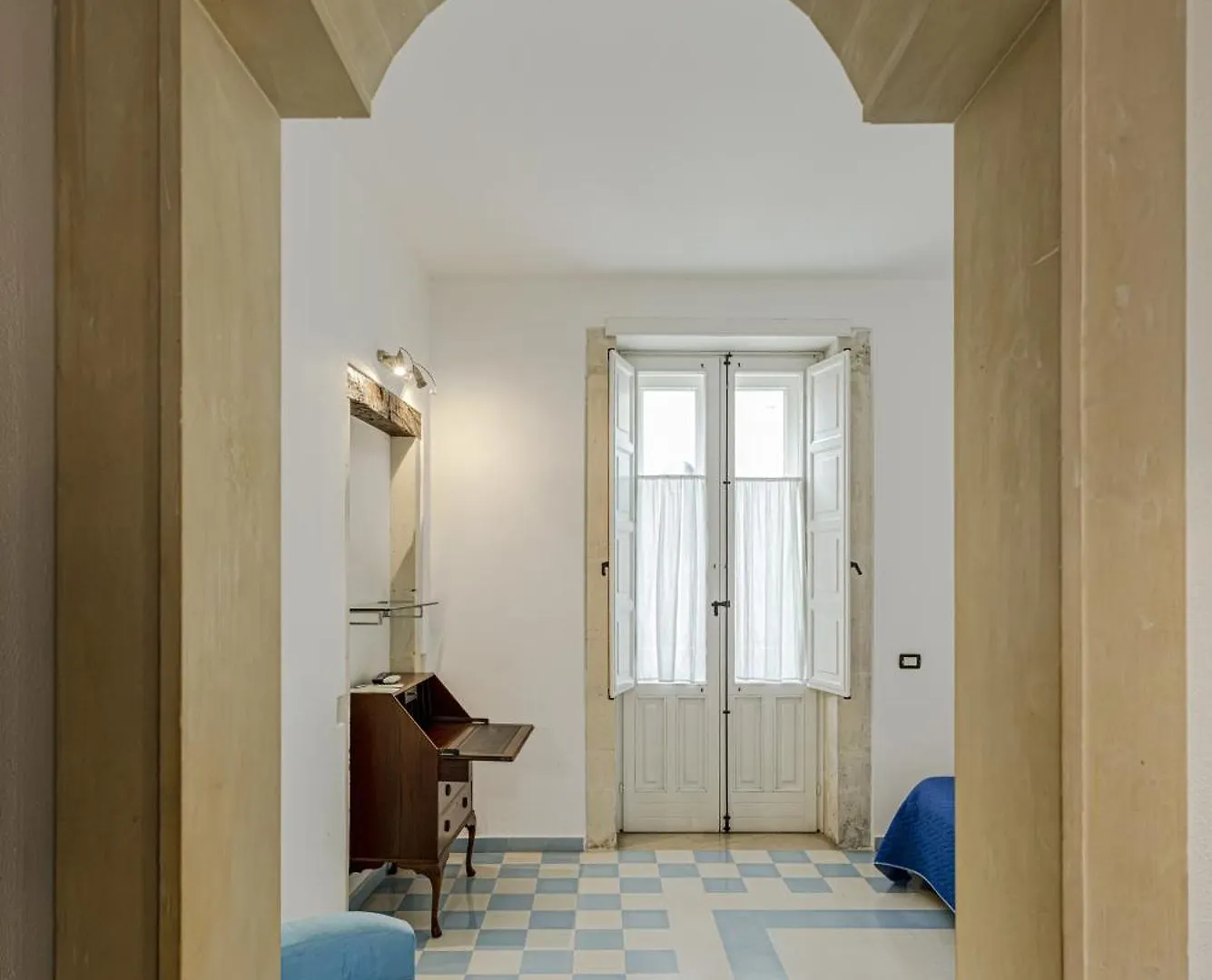 Lakkios Charming Suites And Rooms Syracuse