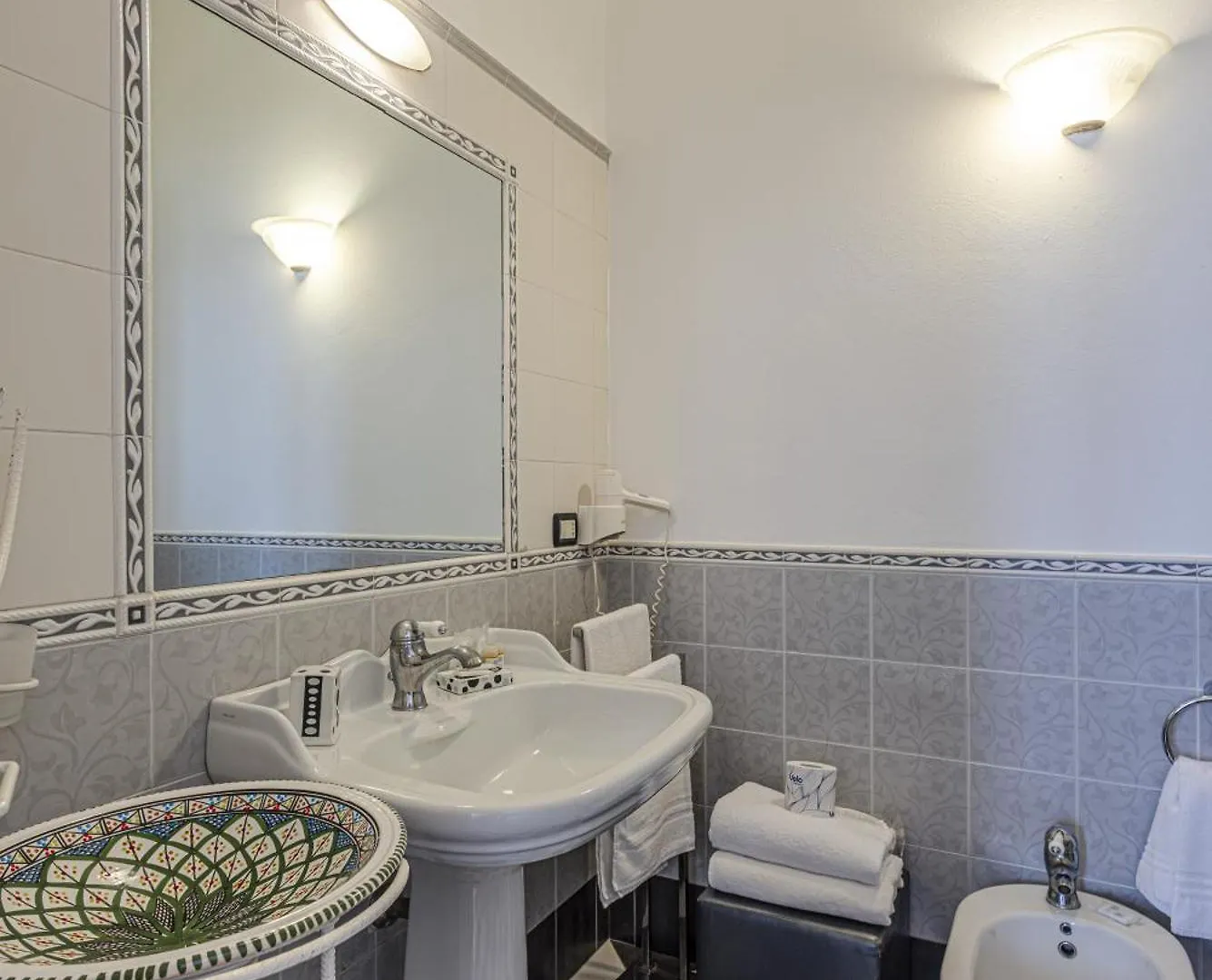 Bed & Breakfast Lakkios Charming Suites And Rooms Syracuse