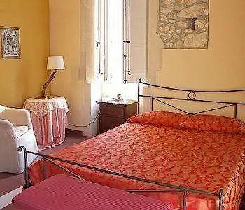 Lakkios Charming Suites And Rooms Syracuse
