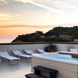 https://il-telamonio.it-tuscanyhotel.com