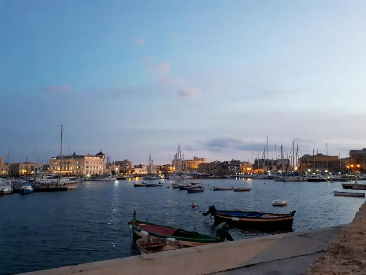 Lakkios Charming Suites And Rooms Syracuse